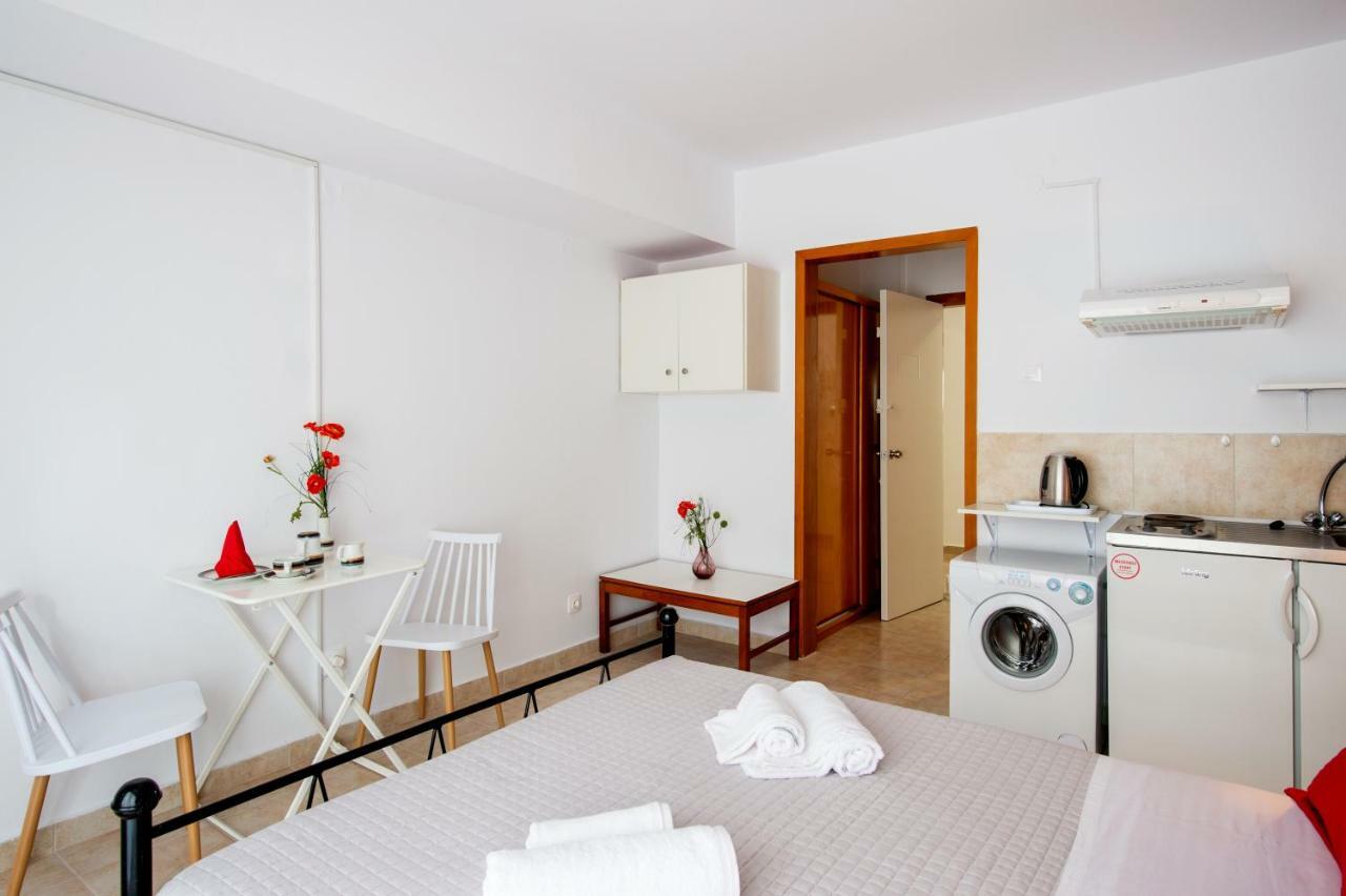 Astoria Studio Vi, Rhodes City Center Appartamento Esterno foto