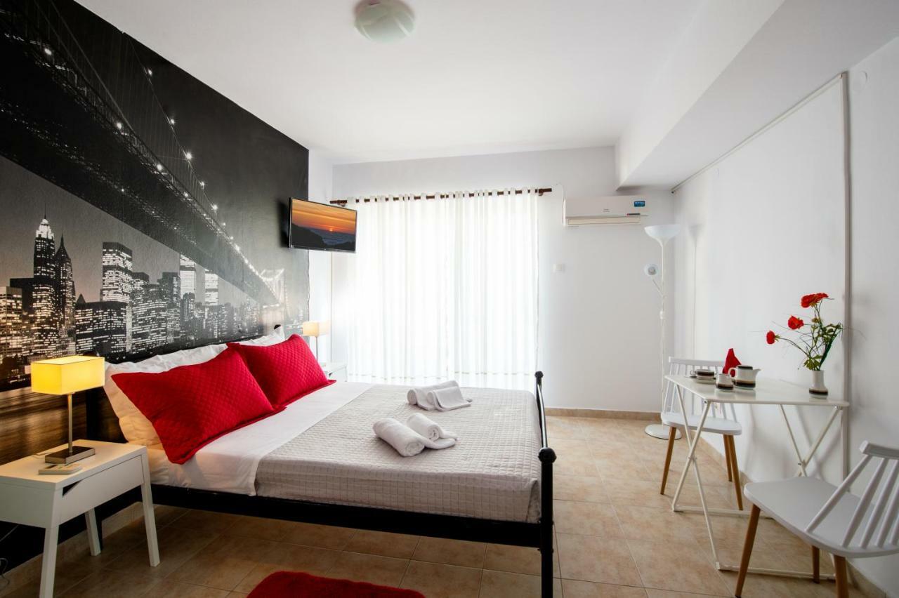Astoria Studio Vi, Rhodes City Center Appartamento Esterno foto